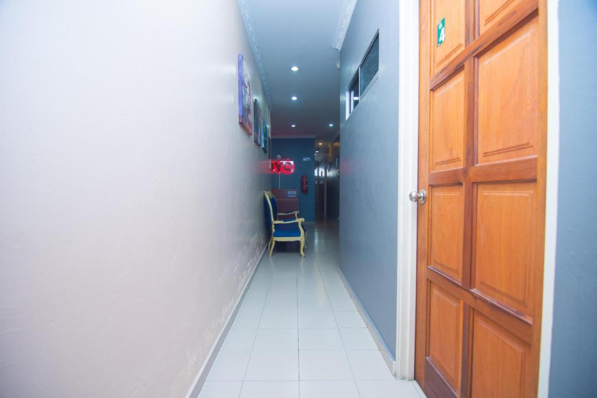 Oyo 1224 Hotel Hajah Rohayah Tanjong Malim Exteriér fotografie